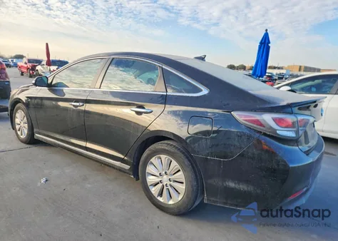 2017 Hyundai Sonata Hybrid z USA, uszkodzony, nr VIN KMHE24L10HA046828